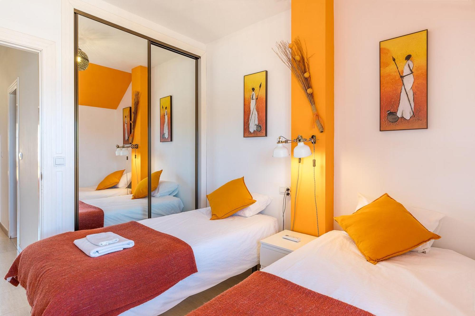 The Beach House At Playa Salobrena Bagian luar foto